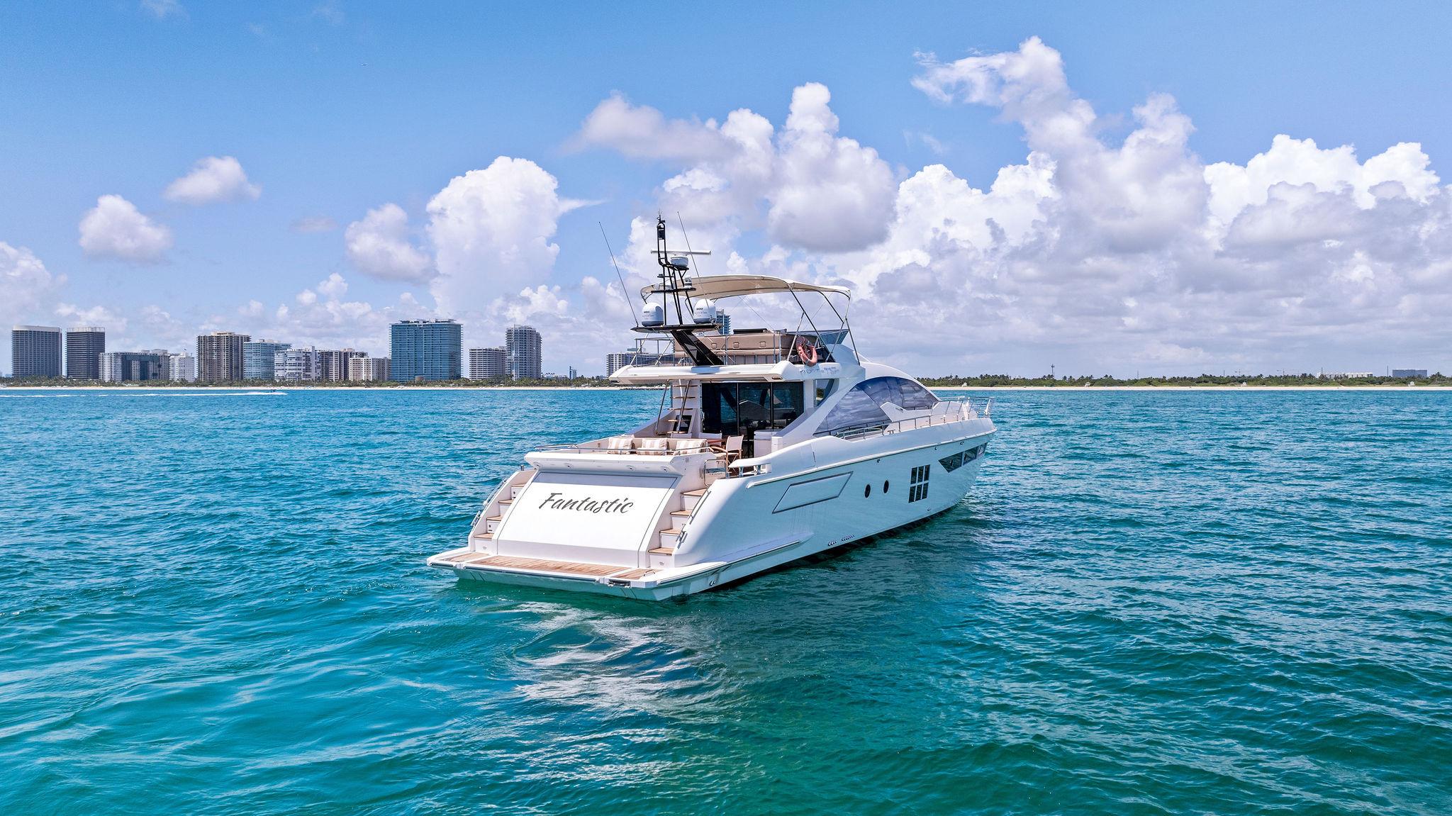 FANTASTIC 2019 Azimut 77S Yacht For Sale in North Miami Beach FL FANTASTIC 2019 Azimut 77S Yacht For Sale in North Miami Beach FL