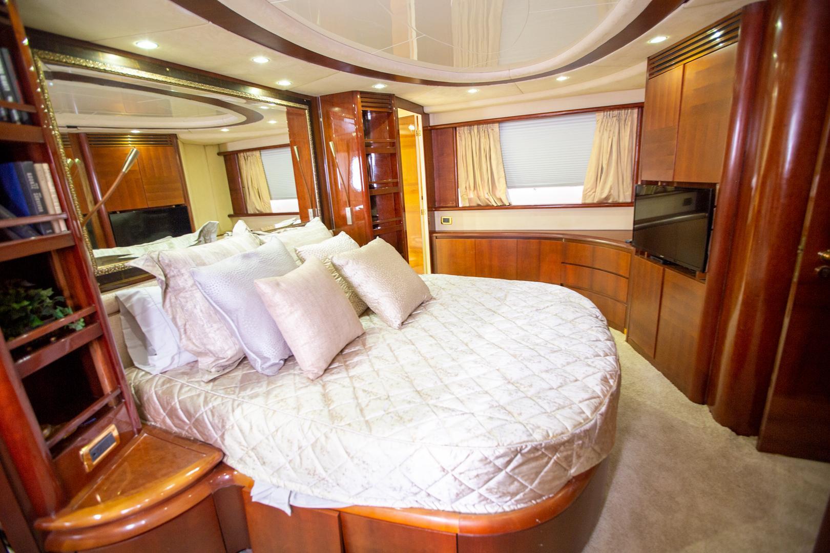 2003 Azimut 74 Solar Yacht For Sale in Fort Lauderdale FL 2003 Azimut 74 Solar Yacht For Sale in Fort Lauderdale FL