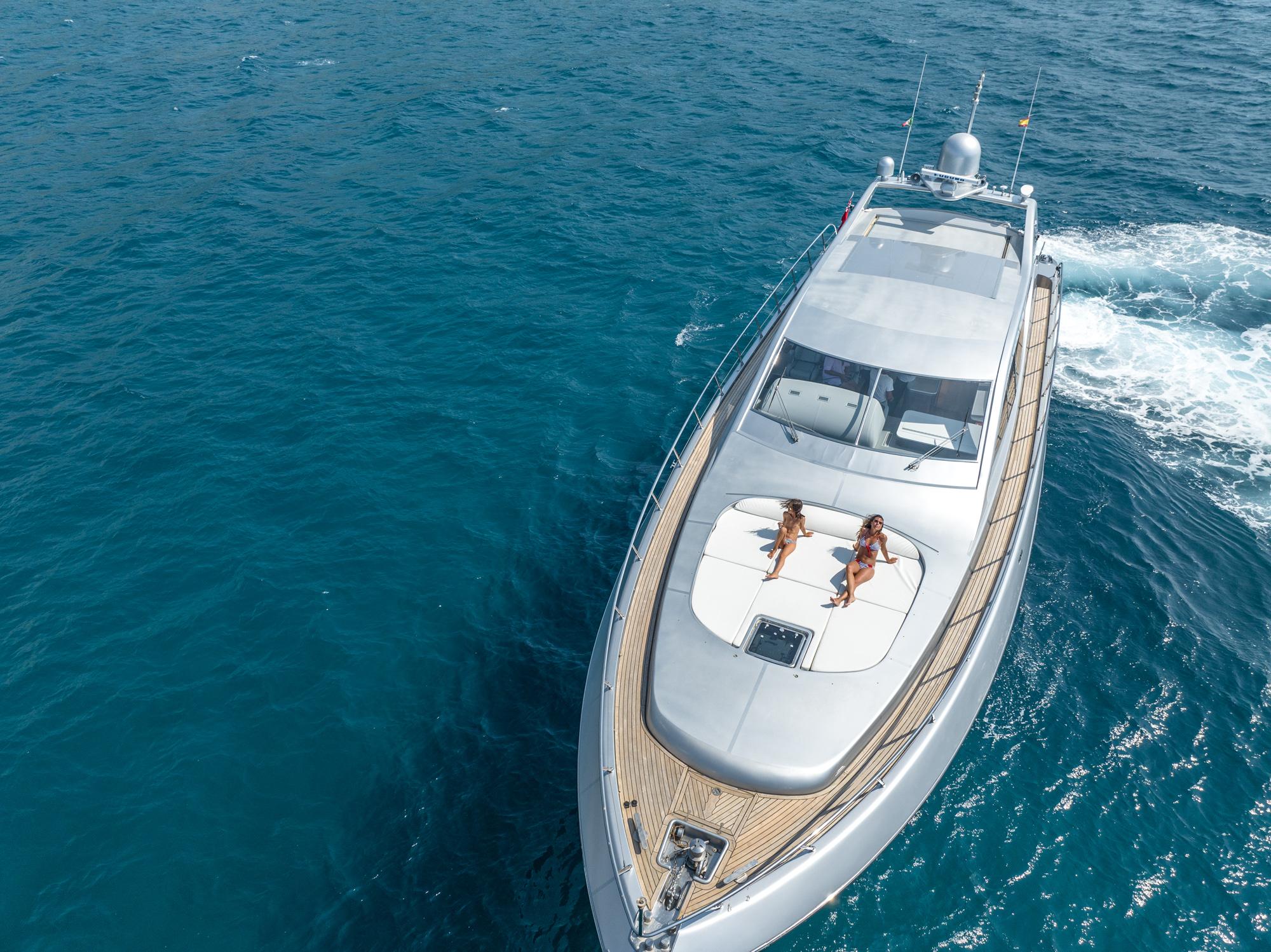 GANACHE 2005 Leopard 24 Yacht For Sale in Imperia IT-IM GANACHE 2005 Leopard 24 Yacht For Sale in Imperia IT-IM