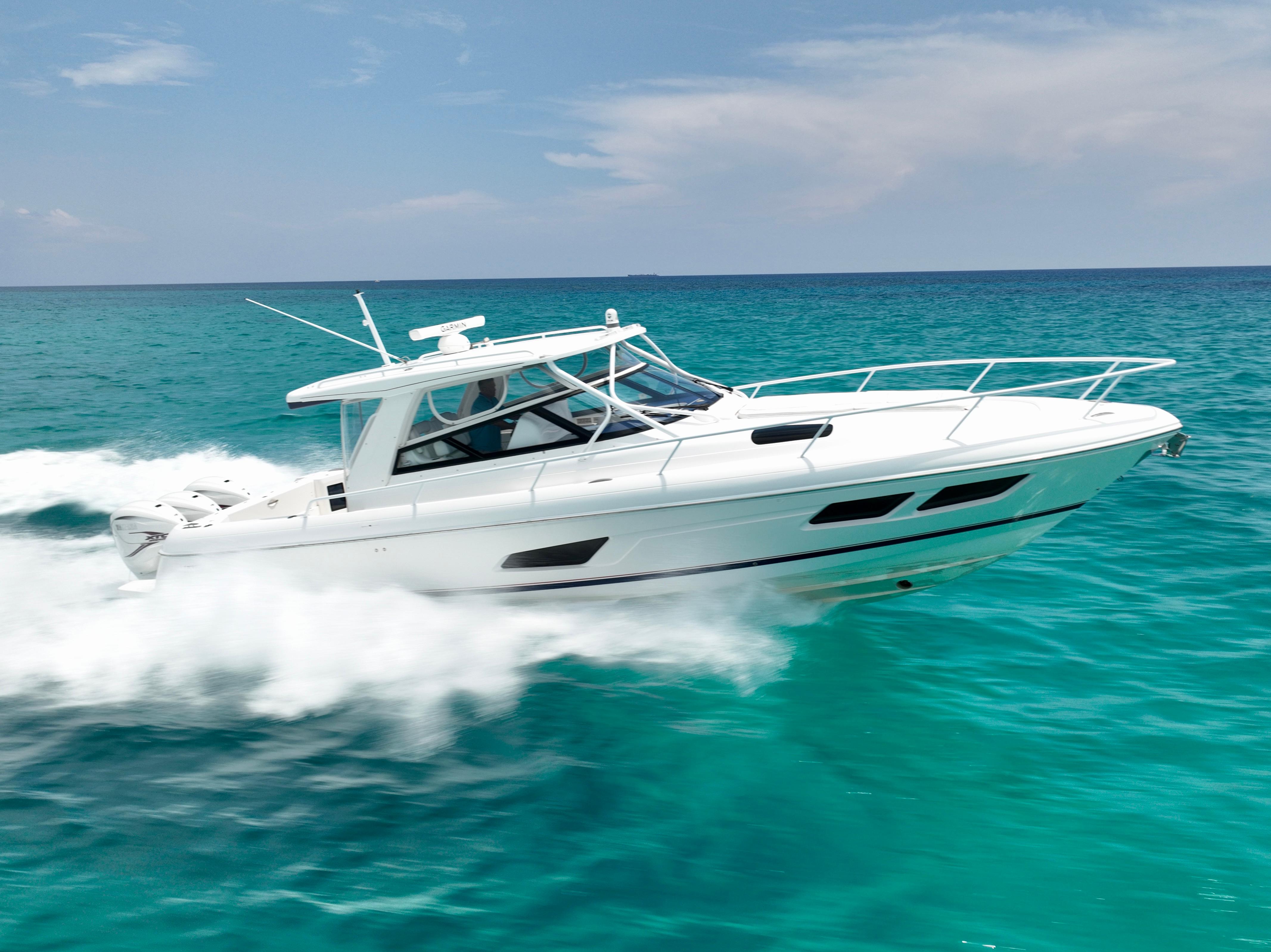 2021 Intrepid 438 Evolution Yacht For Sale in Miami FL 2021 Intrepid 438 Evolution Yacht For Sale in Miami FL
